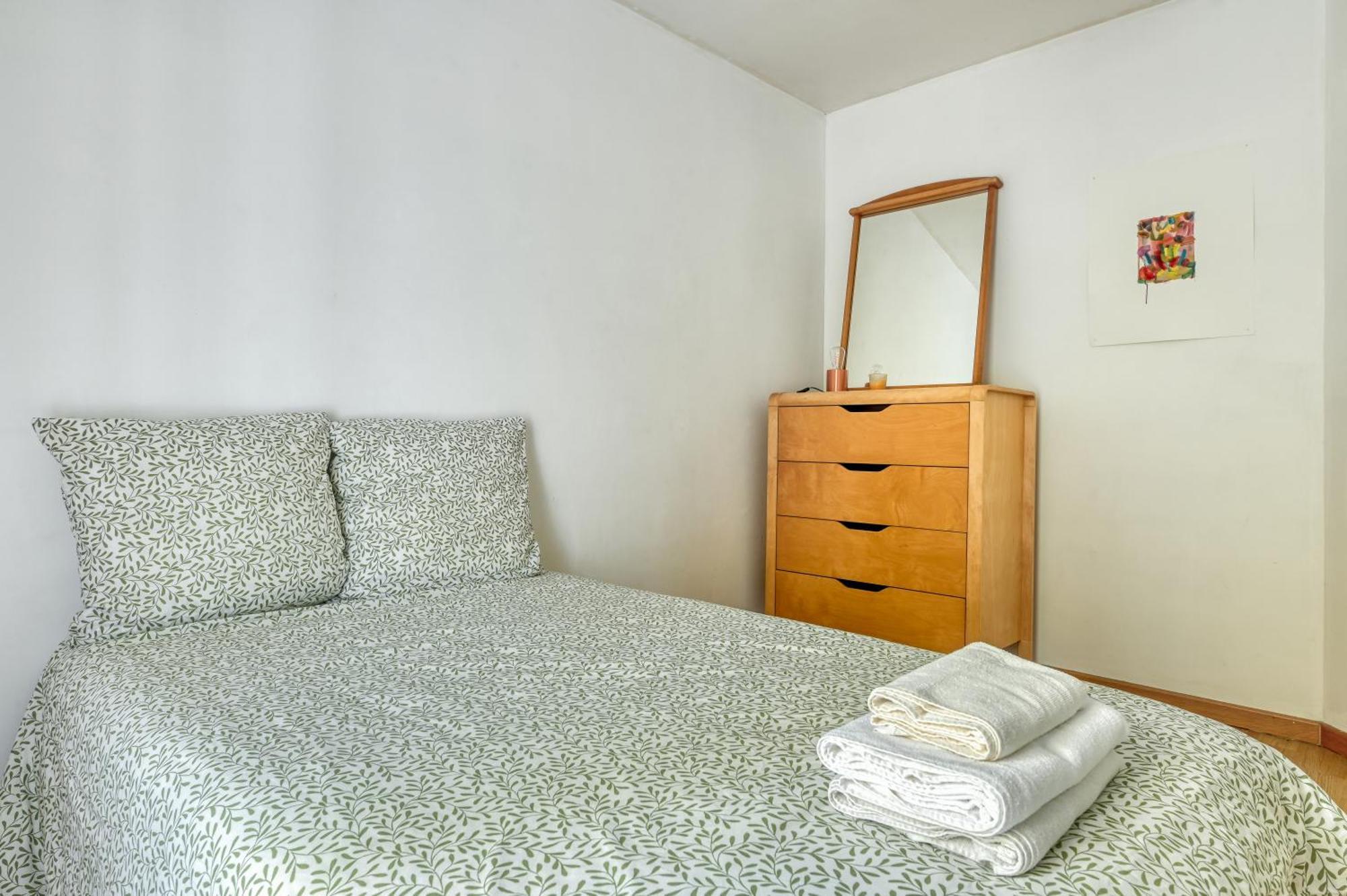 3 Bedroom Apartment With Balconies باريس المظهر الخارجي الصورة
